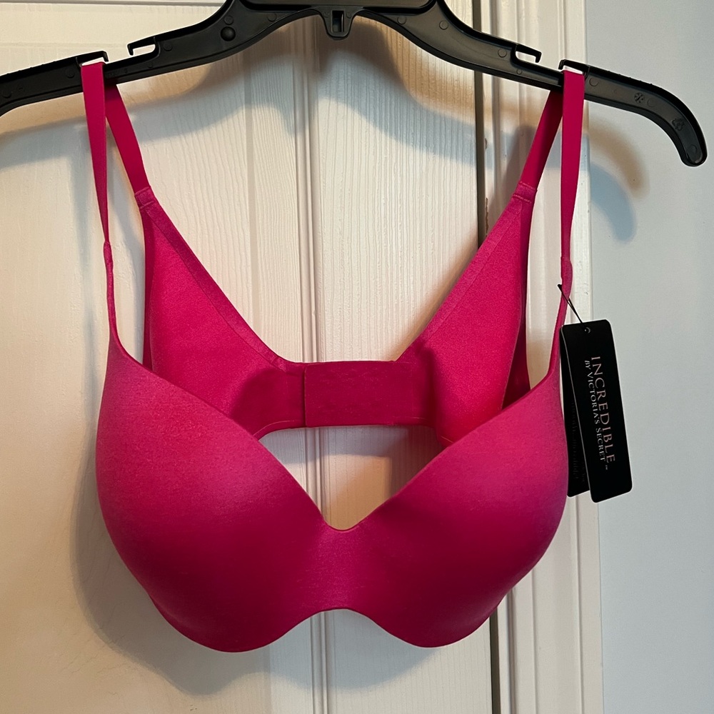 Victoria’s Secret NWT Incredible bra